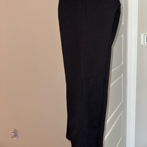 P&B dressy black sweat pants with front outer seam. - Picture 4 of 4
